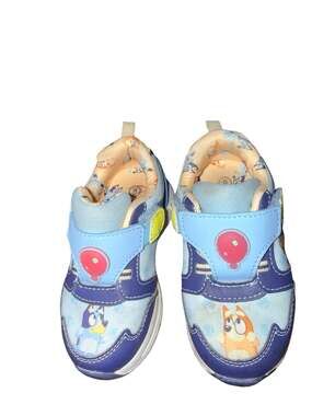 Ground Up Bluey Toddler Light-Up Athletic Sneakers Size 8